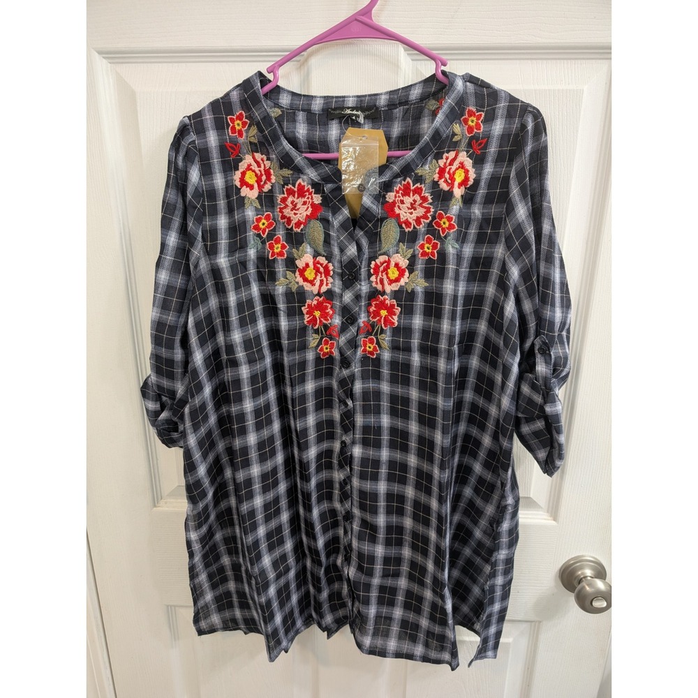 Andree by UNIT Plaid Floral Embroidered Tunic Navy Boho Roll Tab NWT - Size L